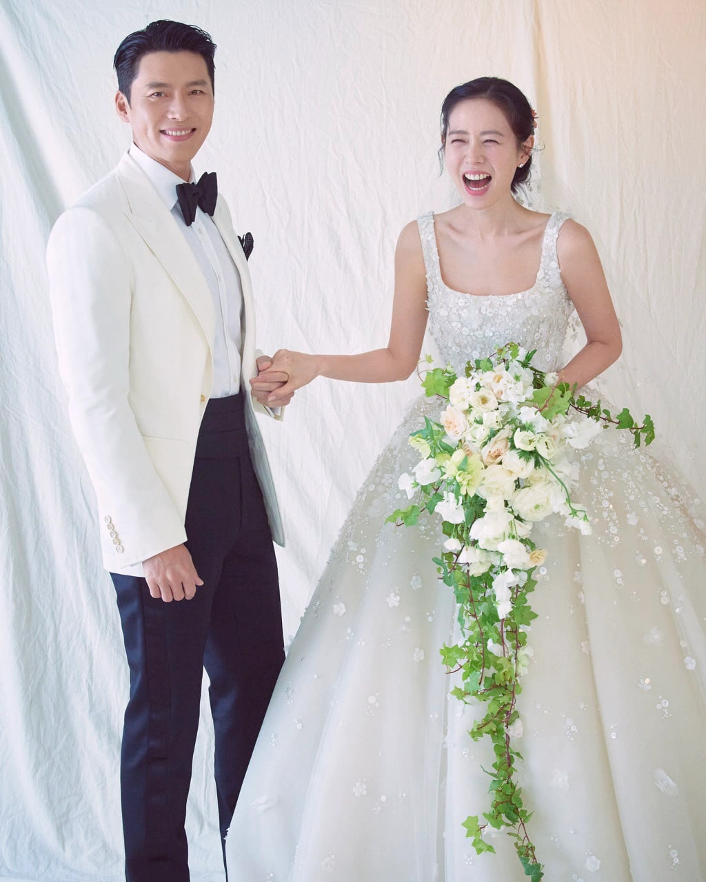 Son Ye-jin and Hyun Bin Wedding Photo